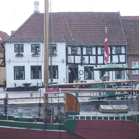 Restaurant Saelhunden Bed and breakfast